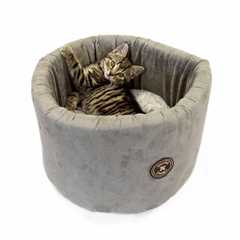 Danish Design Arctic Cat Cosy Bed